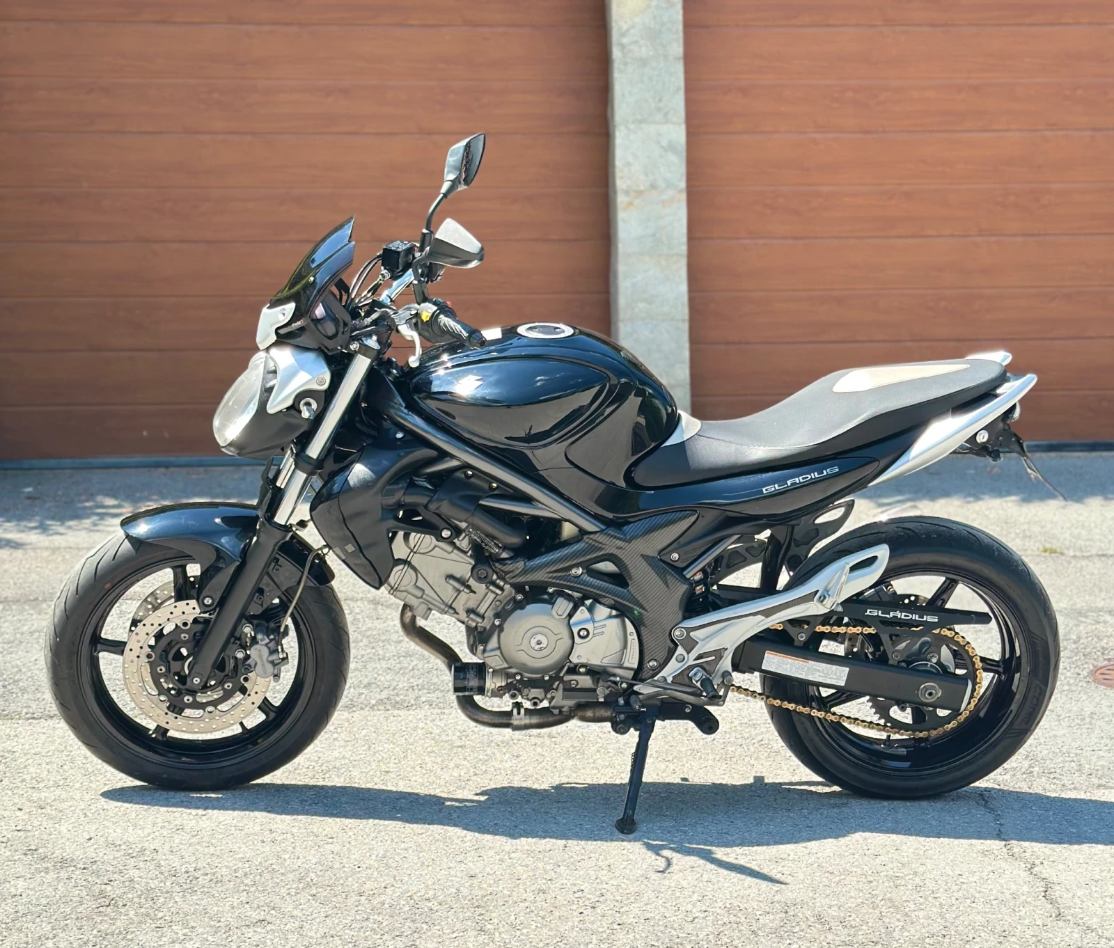 Suzuki Gladius SFV 650, снимка 2 - Мотоциклети и мототехника - 54692777
