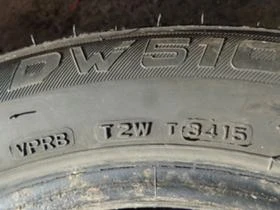 Гуми Зимни 195/60R15, снимка 4