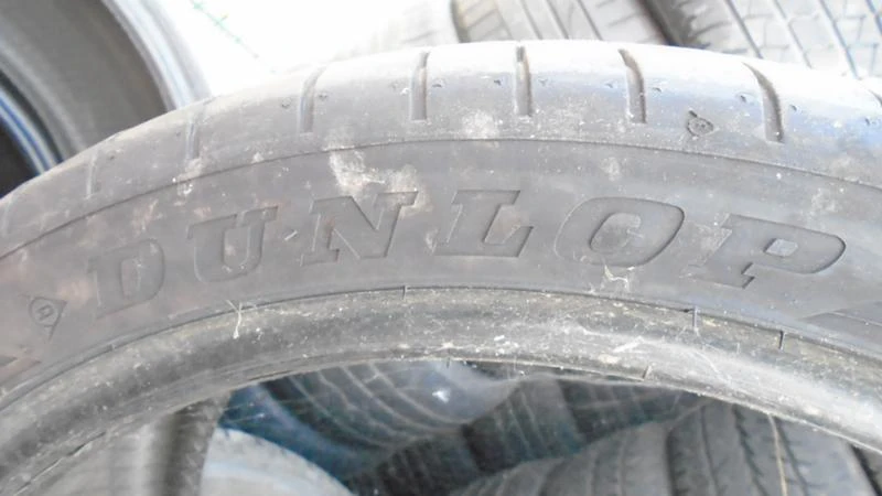 Гуми Летни 255/35R19, снимка 4 - Гуми и джанти - 22368592