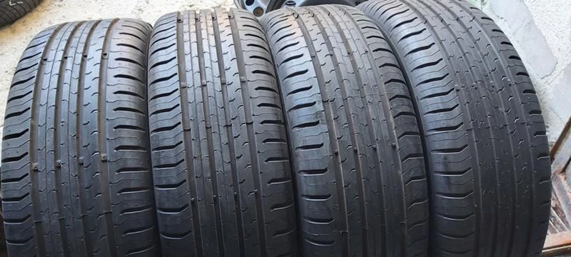 Гуми Летни 215/60R16, снимка 1 - Гуми и джанти - 34342833