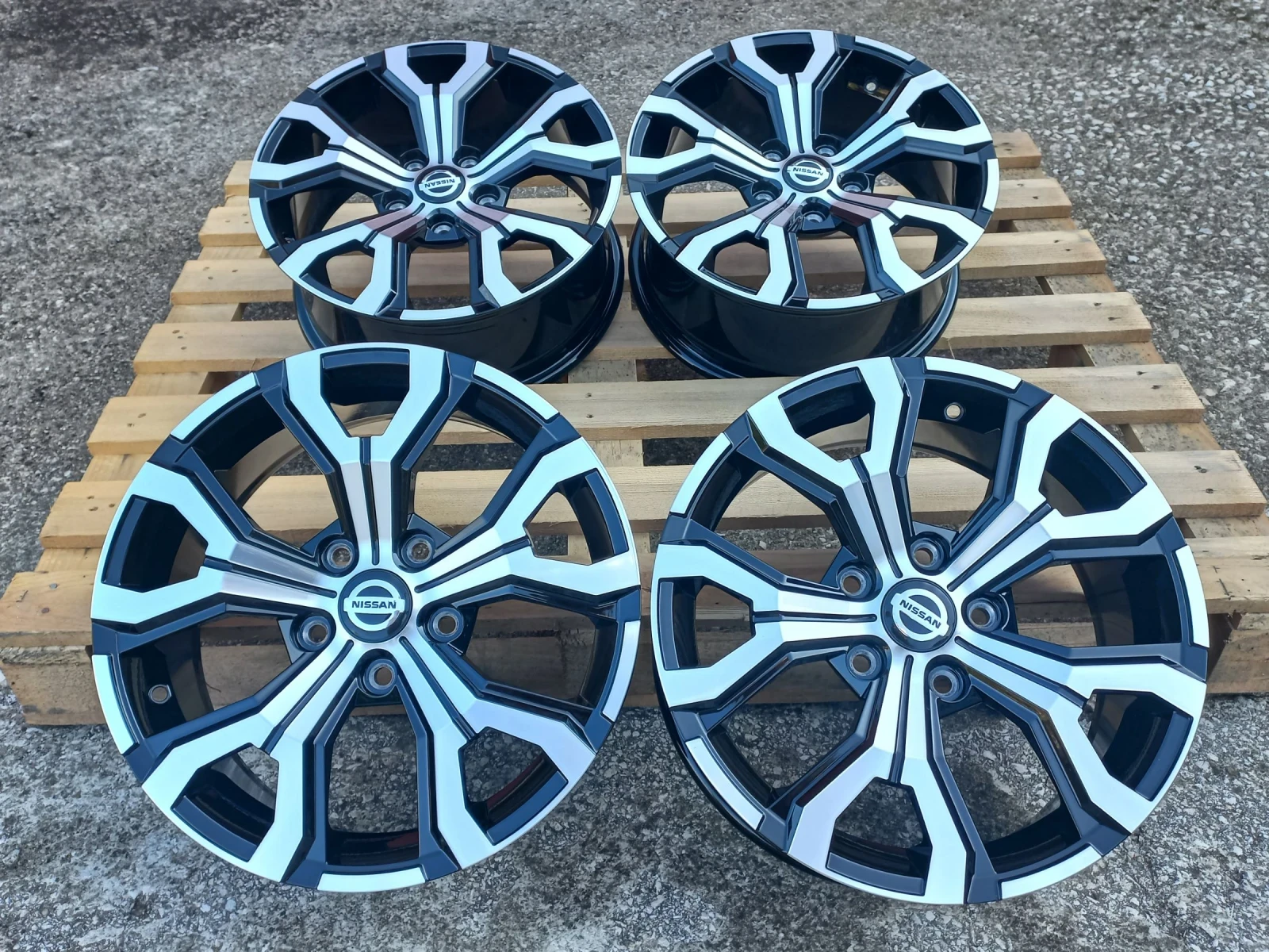 Джанти за Nissan, снимка 9 - Гуми и джанти - 55342273