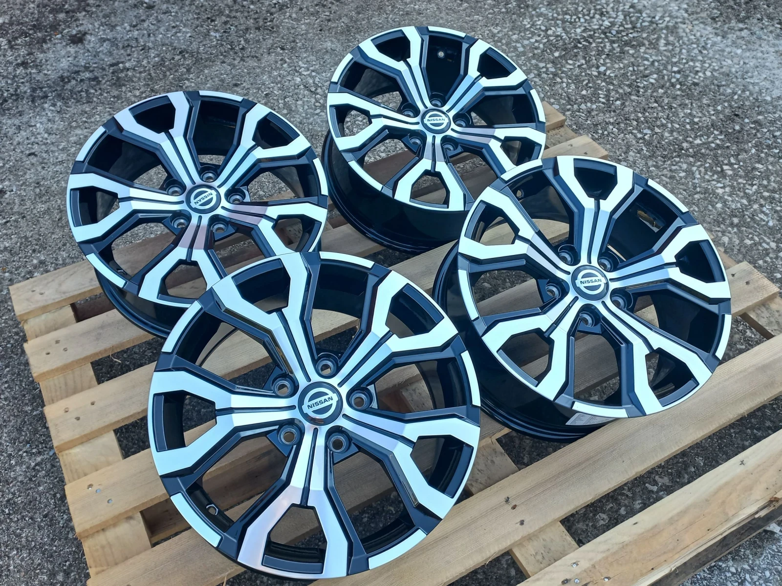 Джанти за Nissan, снимка 13 - Гуми и джанти - 55342273