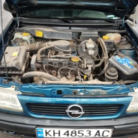 Opel Astra 1.6 benzin, снимка 10
