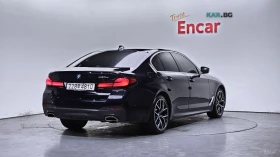 BMW 530E M PKG / DISTRONIC / HARMAN / ОБДУХВАНЕ / HEADUP , снимка 2