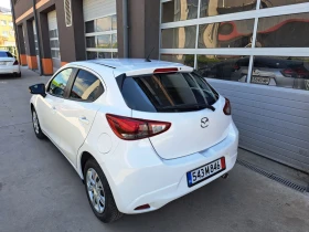 Mazda 2 1.5 attraction , снимка 10