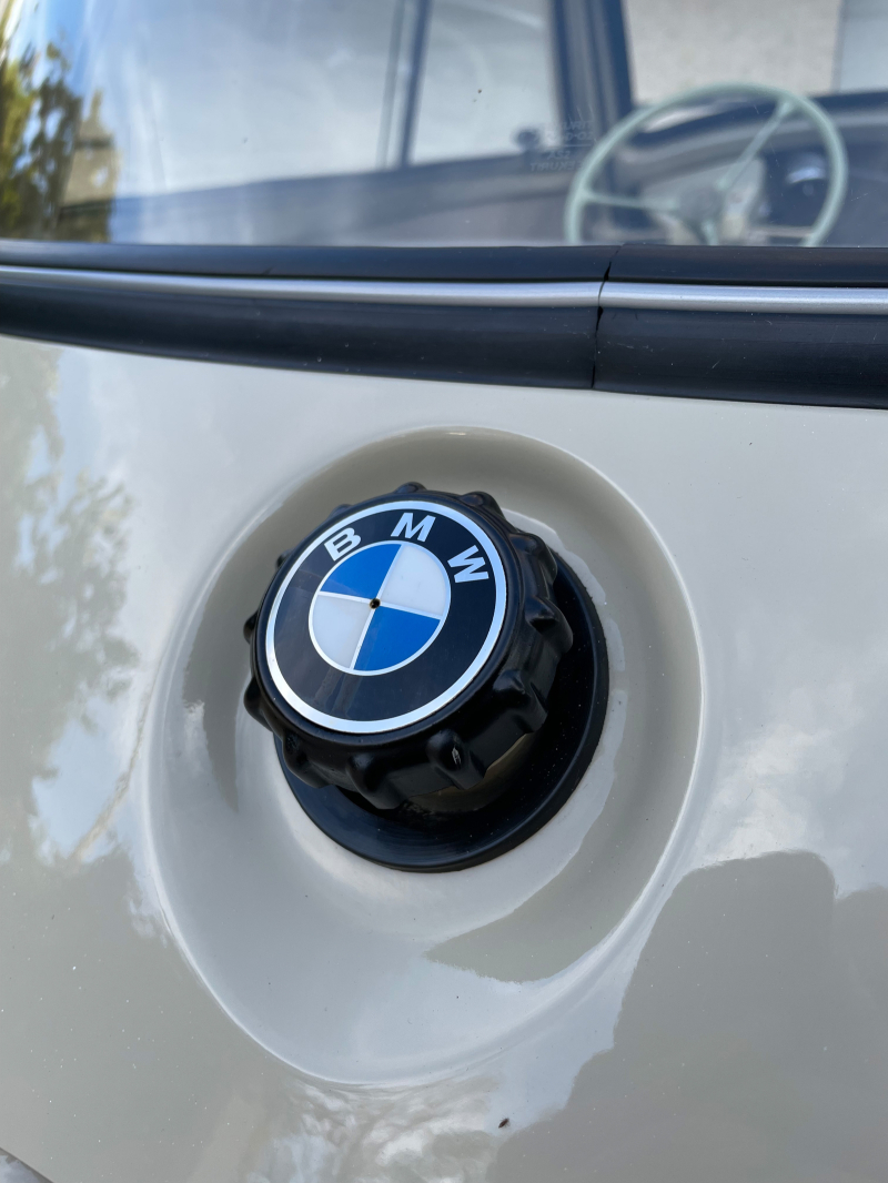 BMW Izetta, снимка 13 - Автомобили и джипове - 46041378