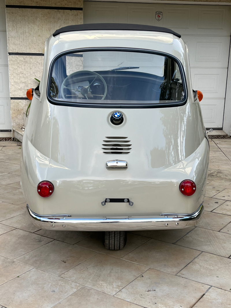 BMW Izetta, снимка 3 - Автомобили и джипове - 46041378
