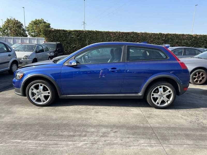 Volvo C30 1.6 D, снимка 8 - Автомобили и джипове - 43162563