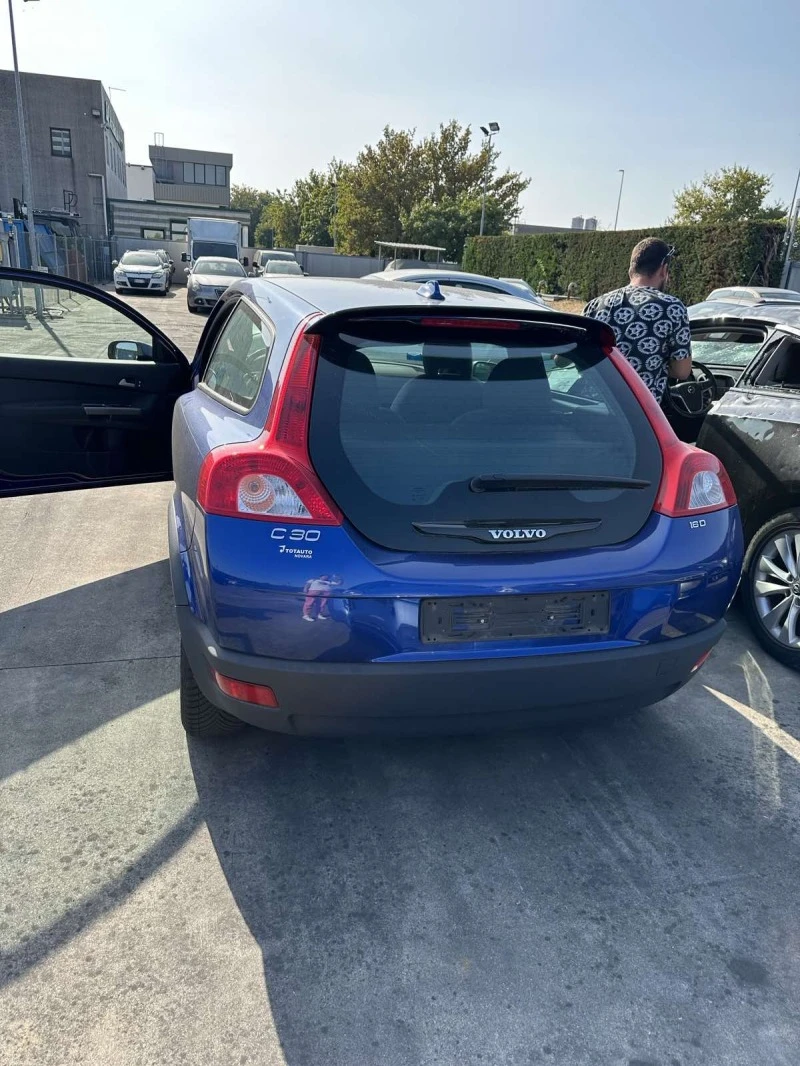 Volvo C30 1.6 D, снимка 3 - Автомобили и джипове - 43162563