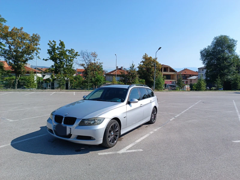 BMW 320, снимка 1 - Автомобили и джипове - 46711716