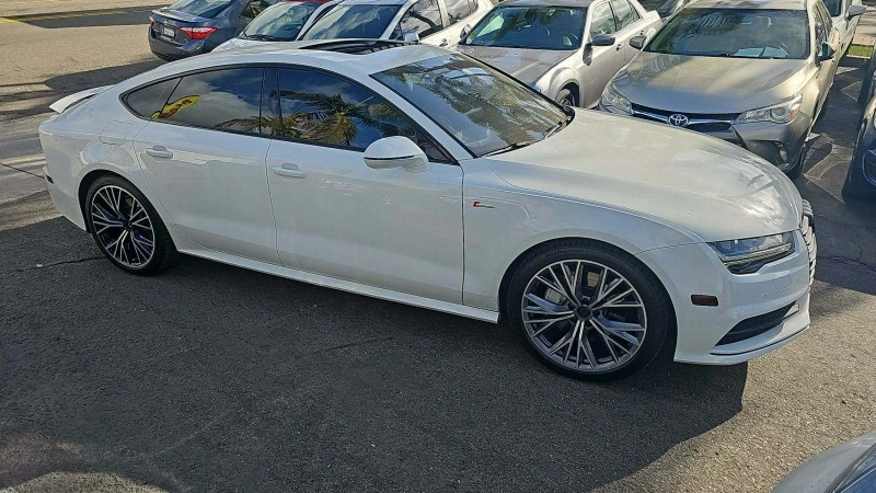 Audi A7 MATRIX* PREMIUM* PLUS* КАМЕРИ* ОБДУХВАНЕ* , снимка 2 - Автомобили и джипове - 47768378