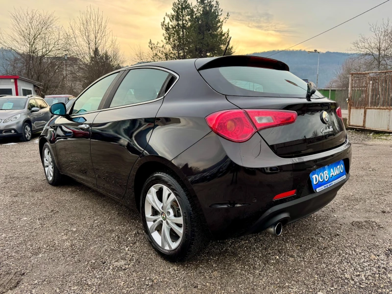 Alfa Romeo Giulietta 1.6jtdm-105к.с-LED-NAVI-TEMPOMAT!!!, снимка 4 - Автомобили и джипове - 48571429