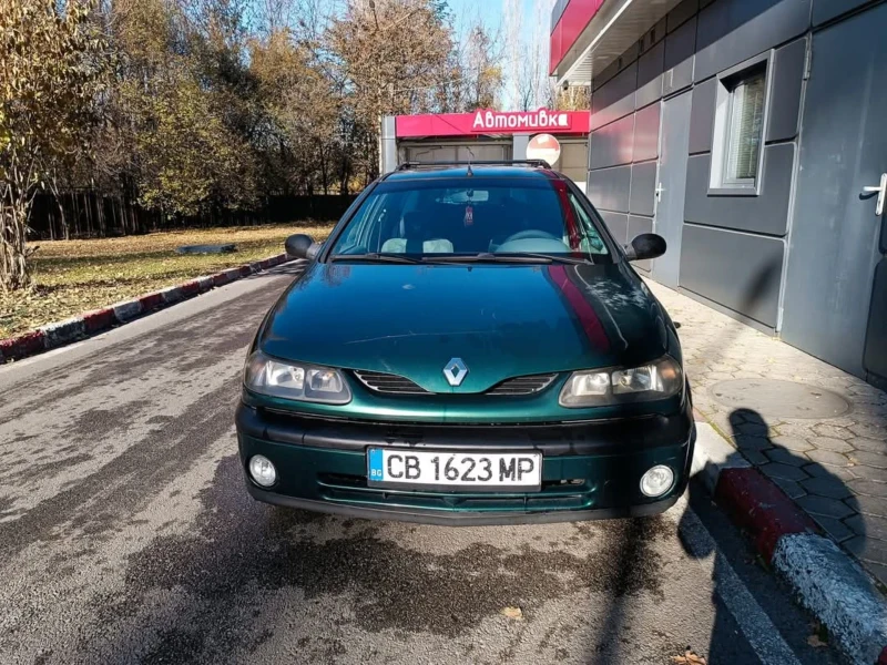 Renault Laguna 1.6 16v, снимка 1 - Автомобили и джипове - 48757471