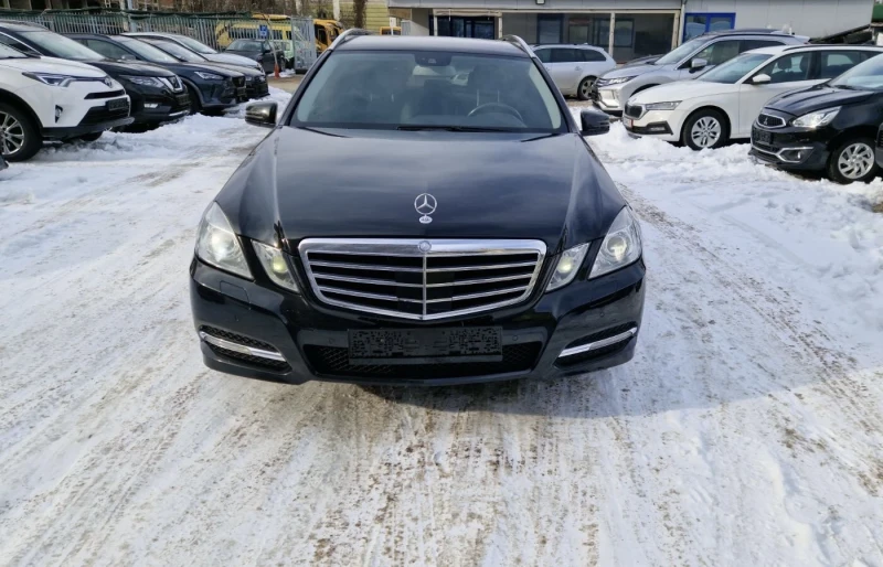 Mercedes-Benz E 250 SWISS, снимка 2 - Автомобили и джипове - 49320055