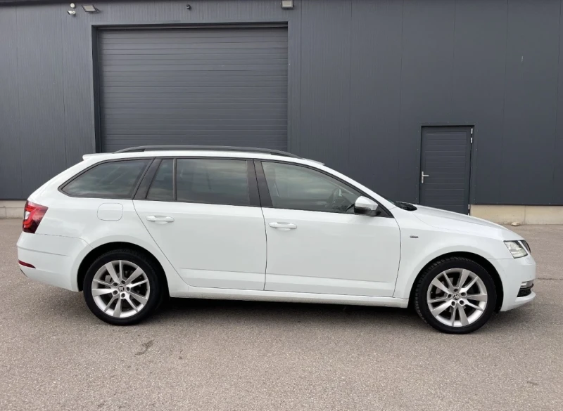 Skoda Octavia 2.0TDI* Style* Matrix* КАМЕРА* ACC, снимка 5 - Автомобили и джипове - 49598682