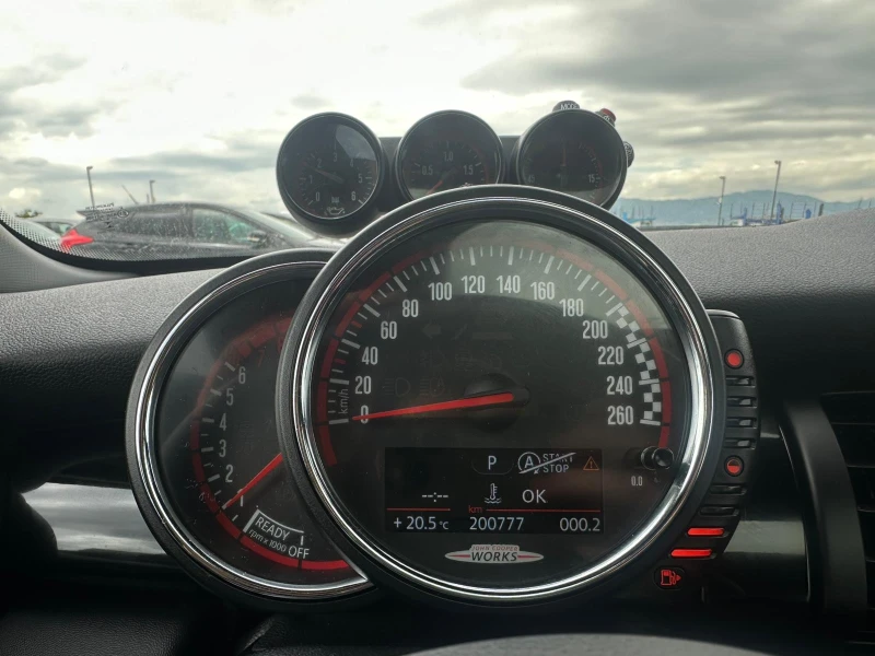 Mini John Cooper Works / 2.0I / TURBO / AUTOMAT / EURO 6 / TOP /, снимка 14 - Автомобили и джипове - 50410479