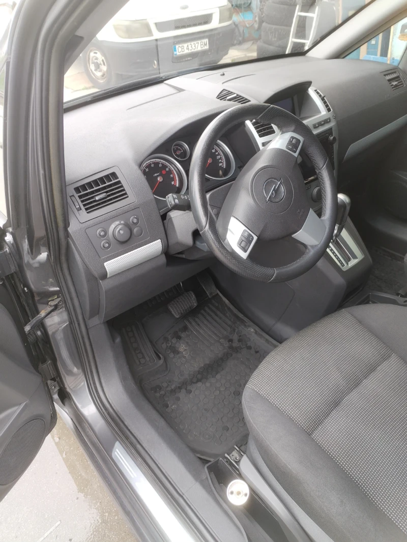 Opel Zafira 2.2 opc line, снимка 4 - Автомобили и джипове - 51597507