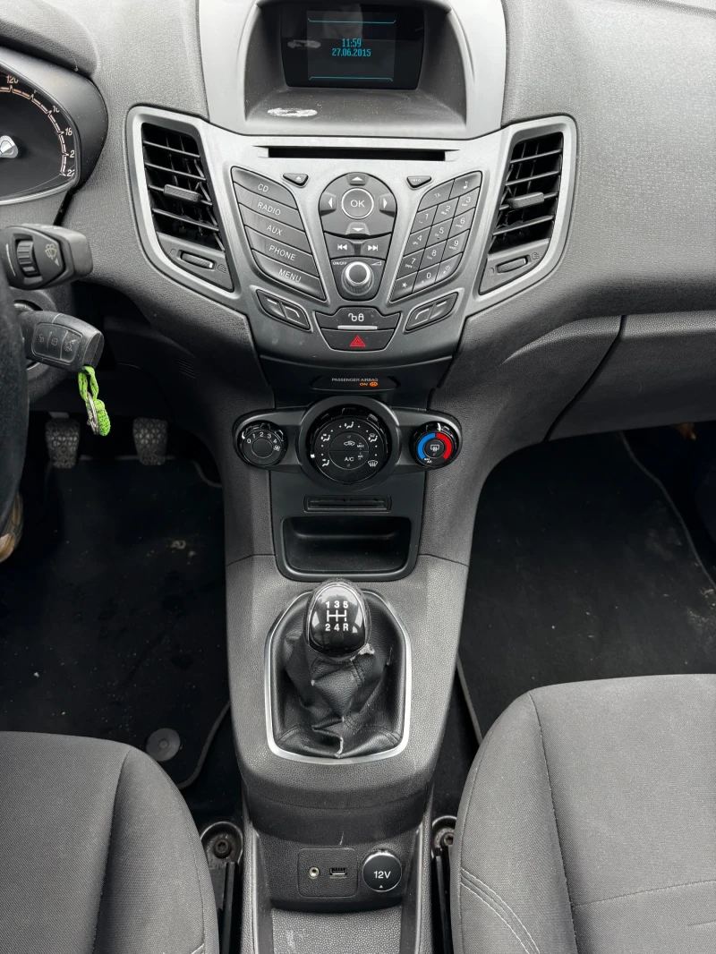 Ford Fiesta 1.6 tdci , снимка 13 - Автомобили и джипове - 51881581