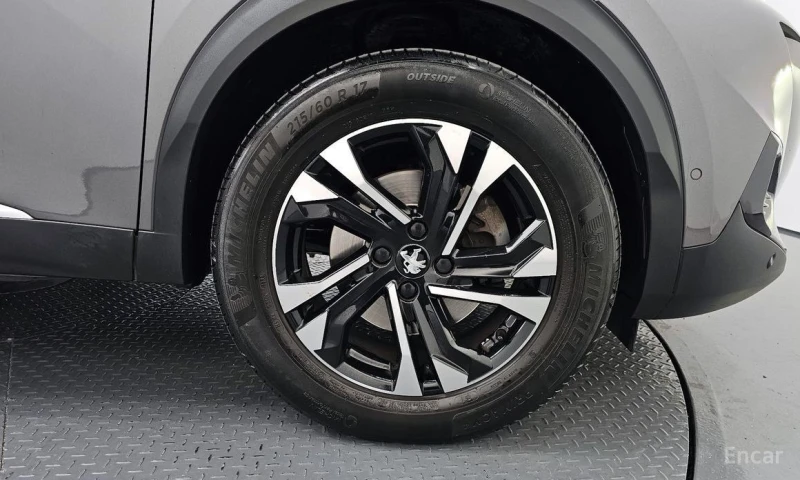 Peugeot 2008, снимка 5 - Автомобили и джипове - 52322741