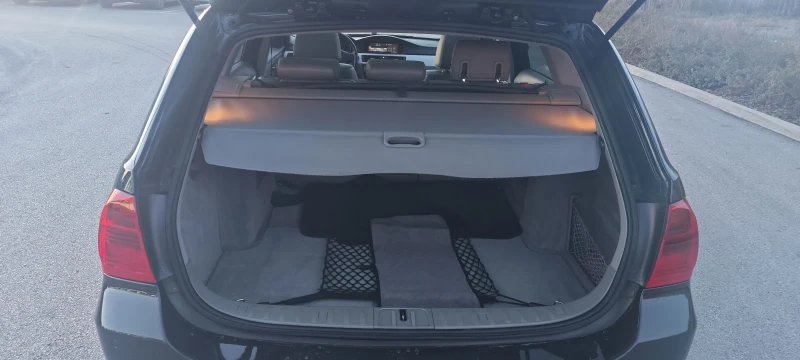 BMW 320 320i, снимка 12 - Автомобили и джипове - 52527411