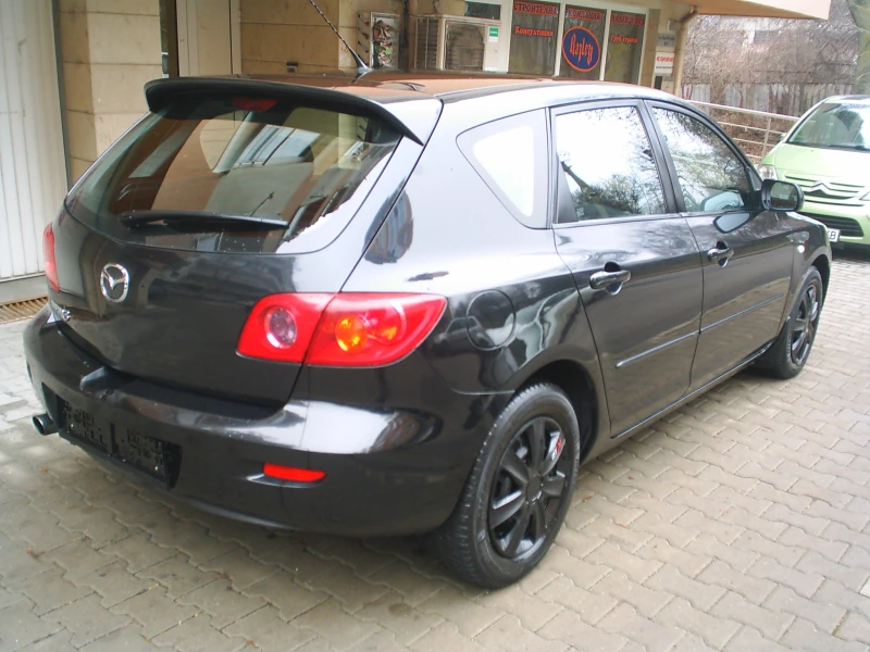 Mazda 3 1.6 16V Automat, снимка 4 - Автомобили и джипове - 53213105