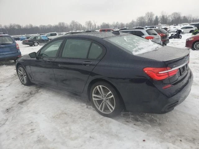 BMW 750  - изображение 5