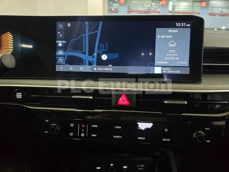 Kia K5 ФАБРИЧНА ГАЗ / ДИСТРОНИК / ЦЕНА ДО БЪЛГАРИЯ, снимка 13 - Автомобили и джипове - 55417473