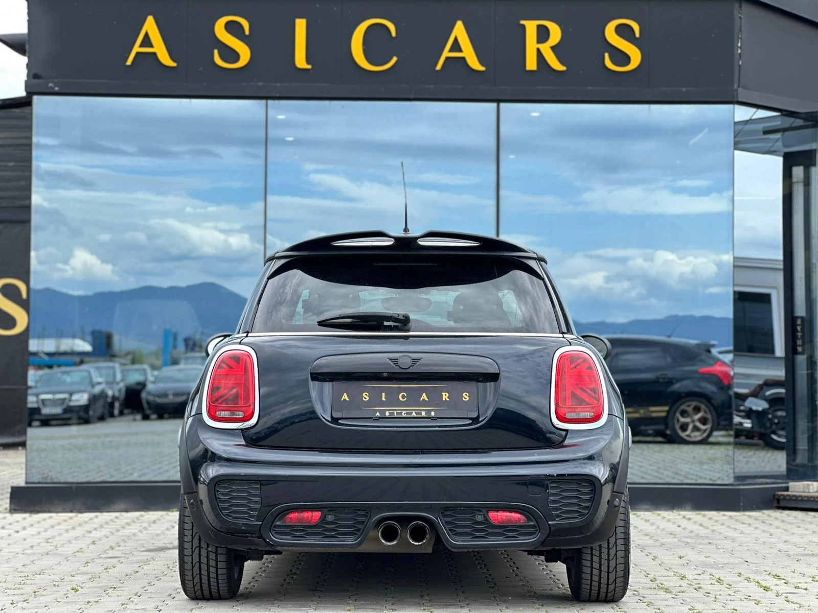 Mini John Cooper Works / 2.0I / TURBO / AUTOMAT / EURO 6 / TOP / - изображение 4