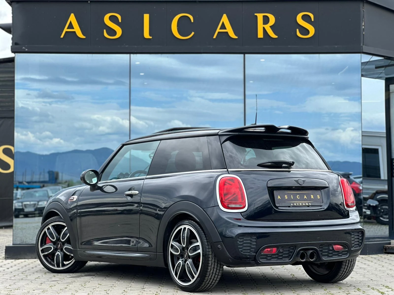 Mini John Cooper Works / 2.0I / TURBO / AUTOMAT / EURO 6 / TOP / - изображение 3
