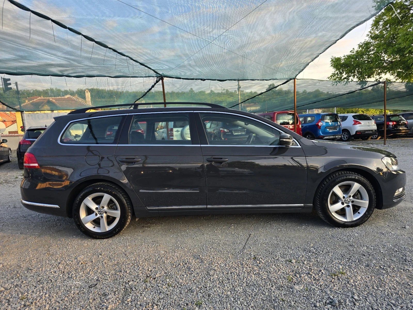 VW Passat 2.0 TDI 140 К.С. АВТОМАТ (DSG) ЕВРО 5B - изображение 6