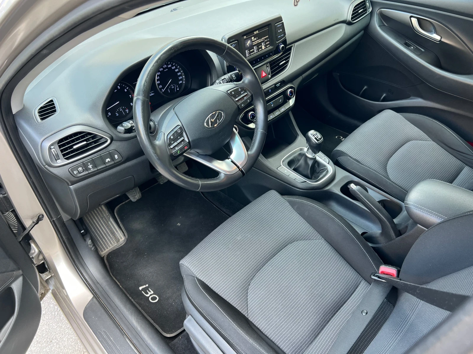 Hyundai I30 1.4 benz - изображение 9