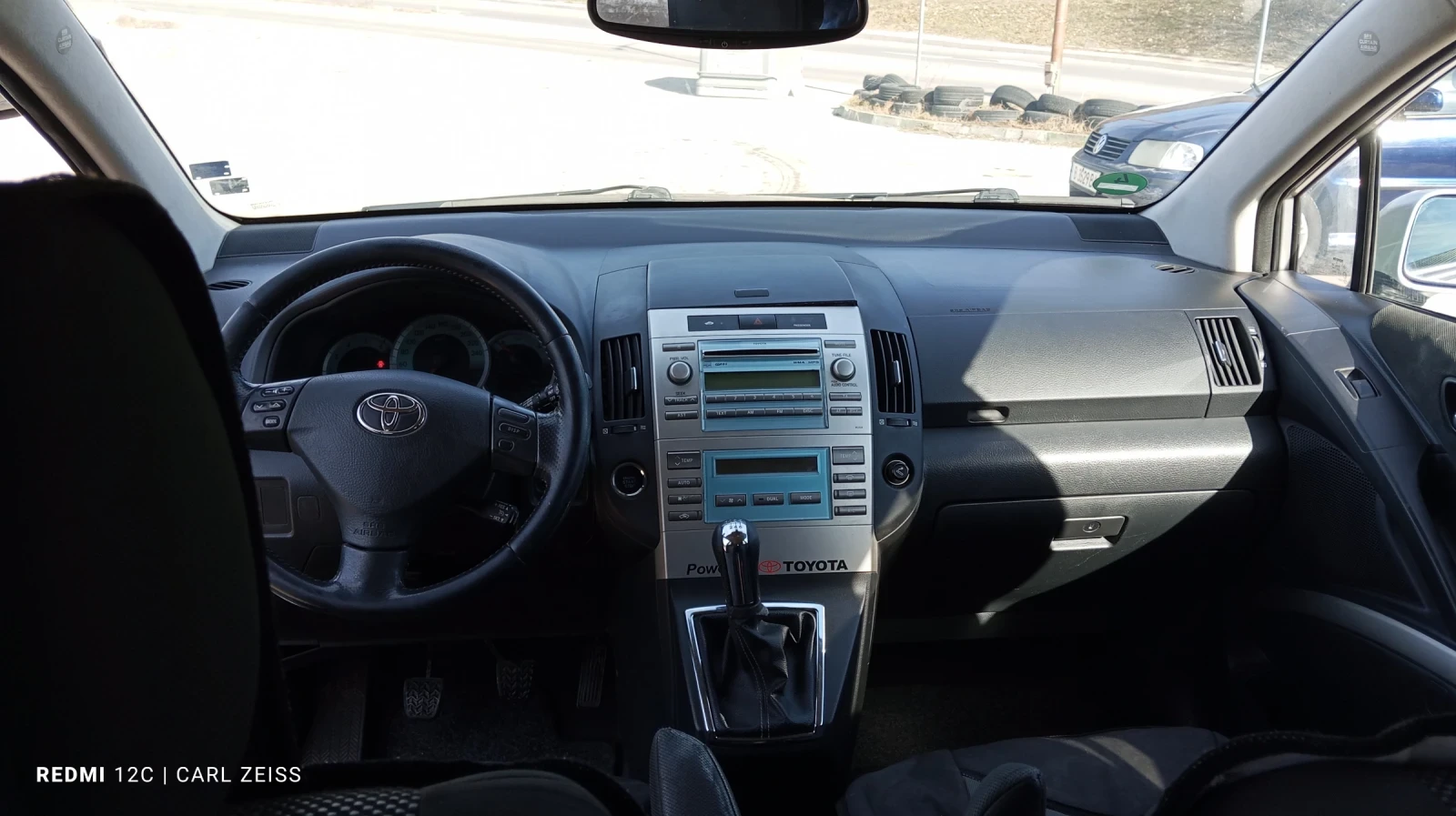 Toyota Corolla verso 2.2 dcat - изображение 9