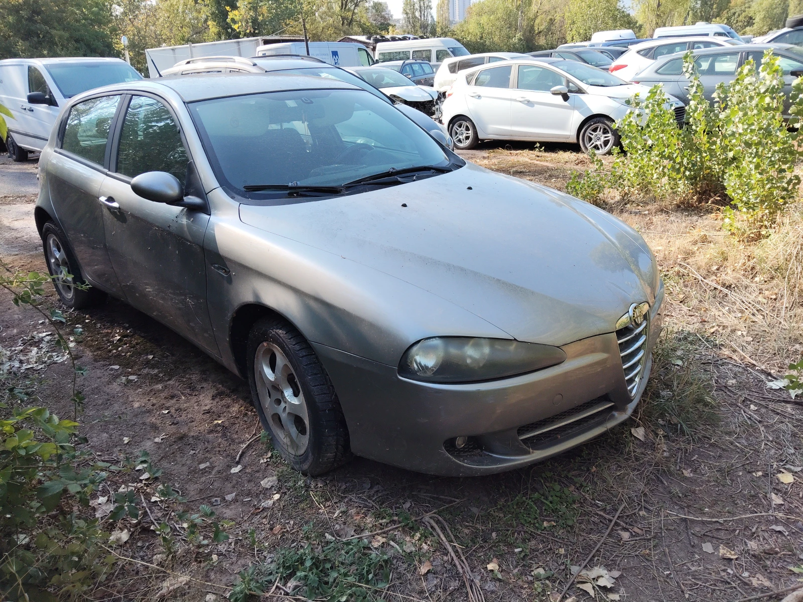 Alfa Romeo 147 1, 6TDI 105ps KLIMA - изображение 2