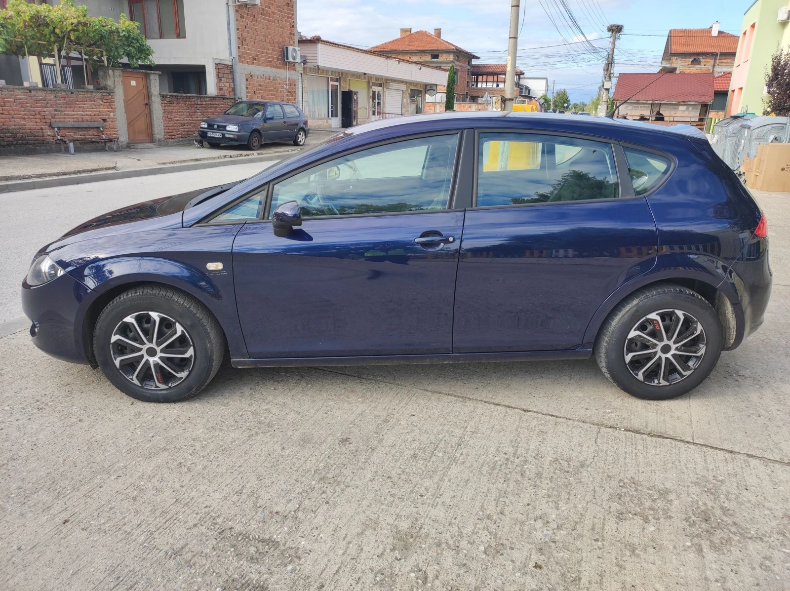 Seat Leon 1.9 ТДИ 105 - изображение 4