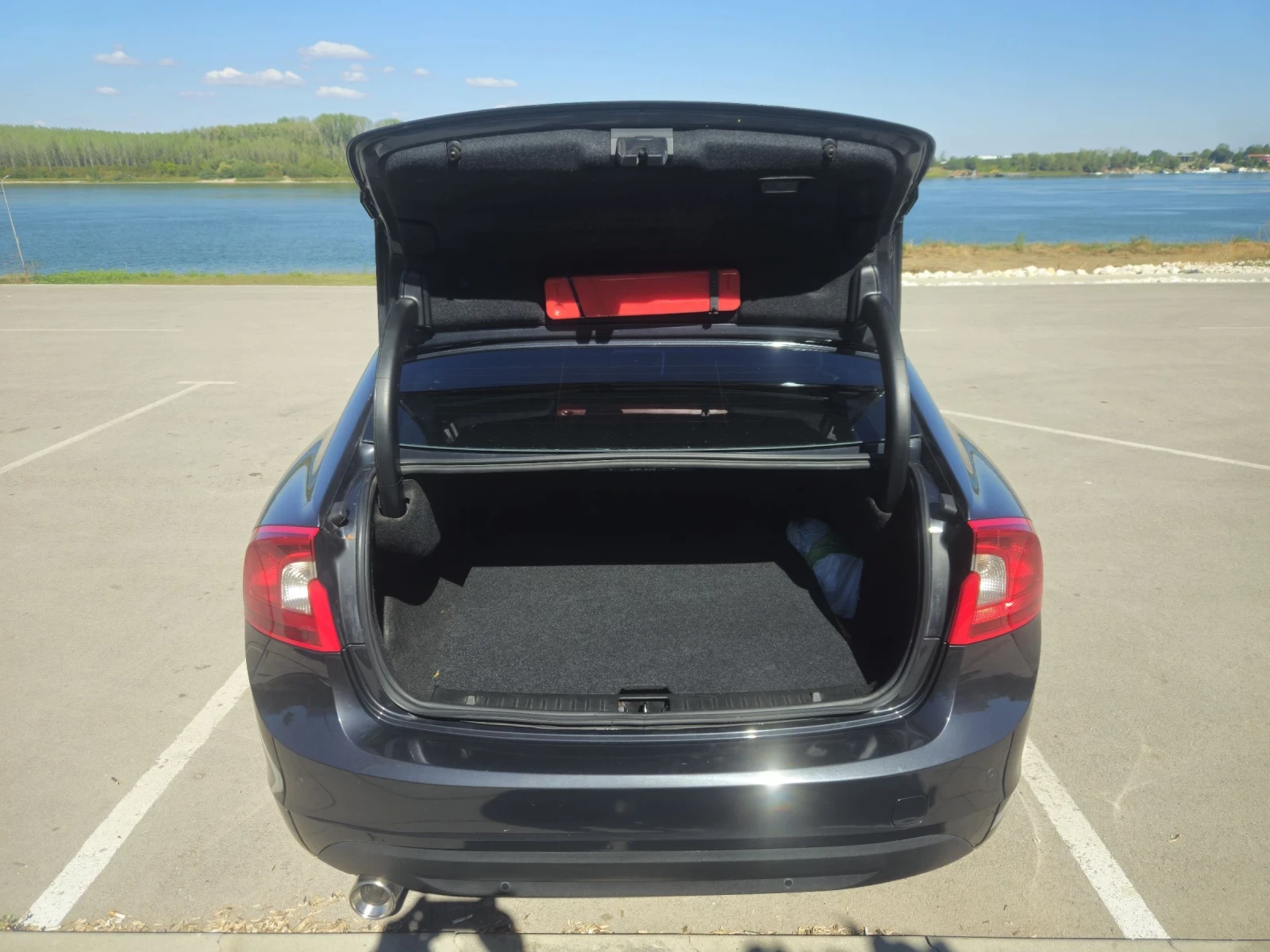 Volvo S60 | Mobile.bg   13