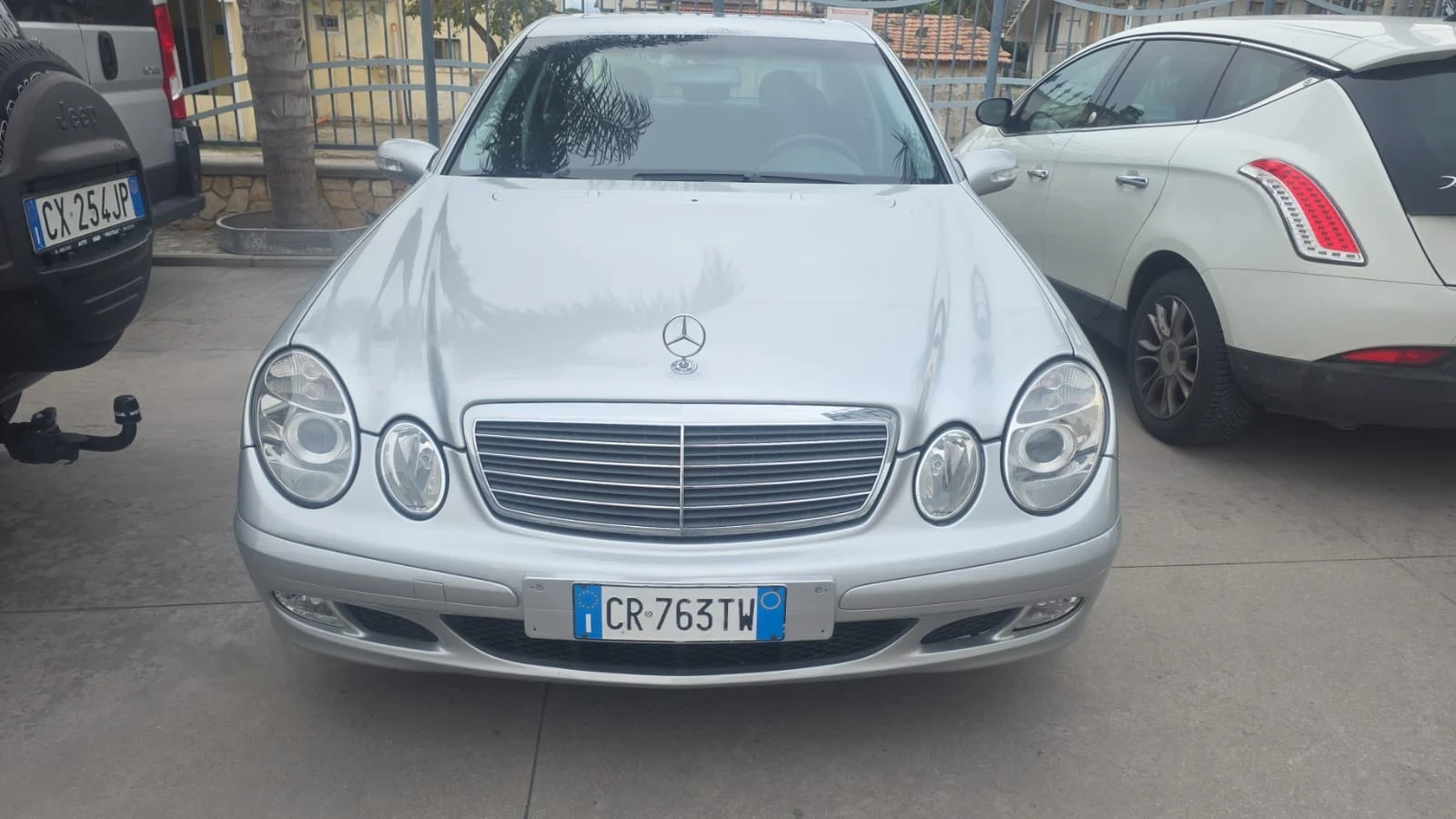 Mercedes-Benz E 220    | Mobile.bg   1