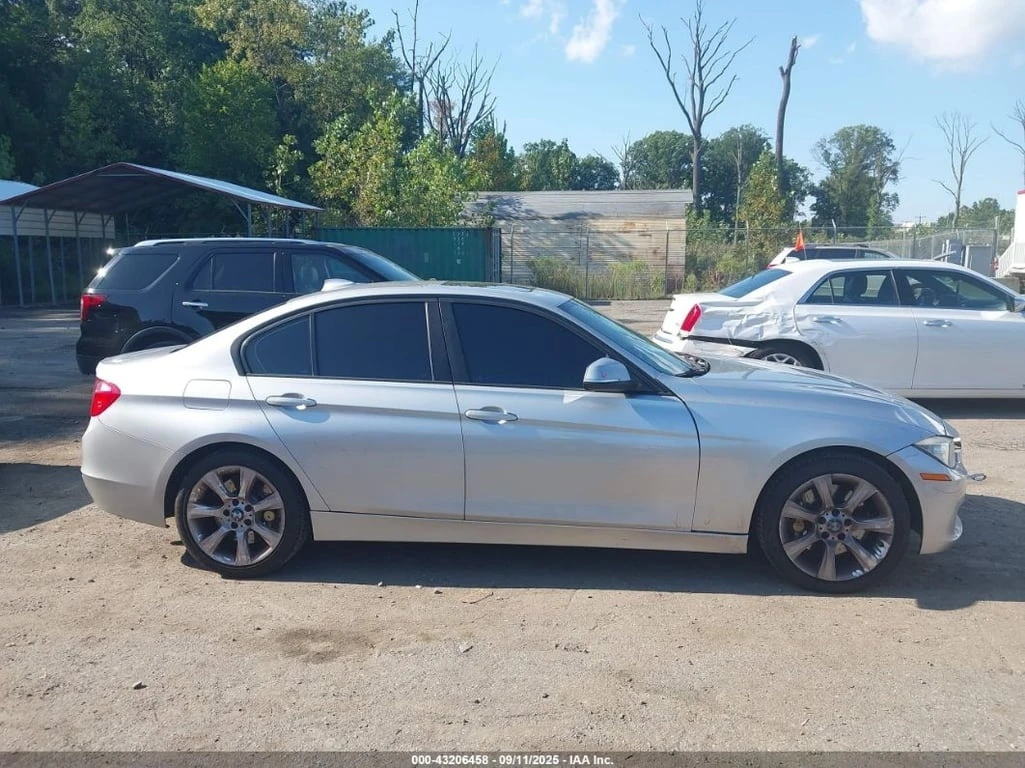 BMW 335 * XDRIVE * CARFAX *    | Mobile.bg   13