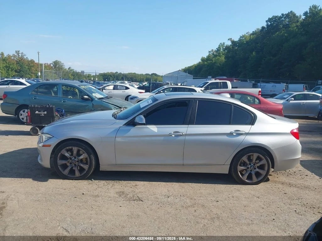 BMW 335 * XDRIVE * CARFAX *    | Mobile.bg   14