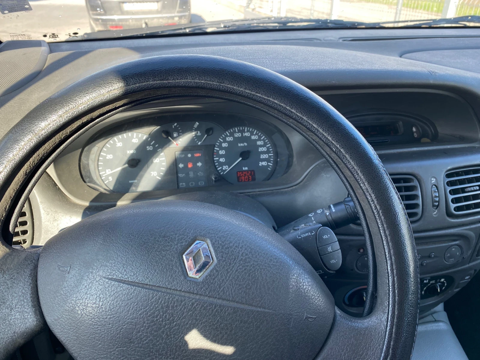 Renault Scenic  - изображение 4