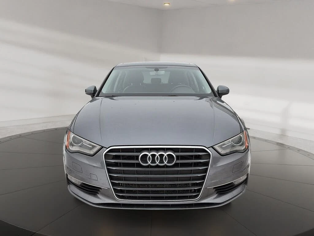 Audi A3 FWD* KOMFORT* S-LINE* АвтоКредит(ЦЕНА ДО БГ) - изображение 2