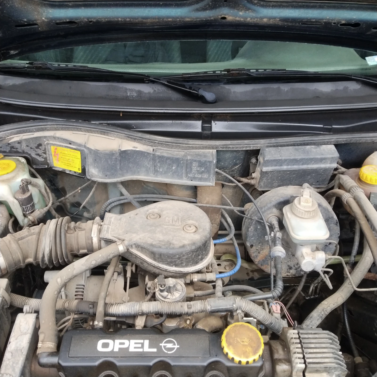 Opel Astra 1.6 benzin, снимка 11 - Автомобили и джипове - 54080748