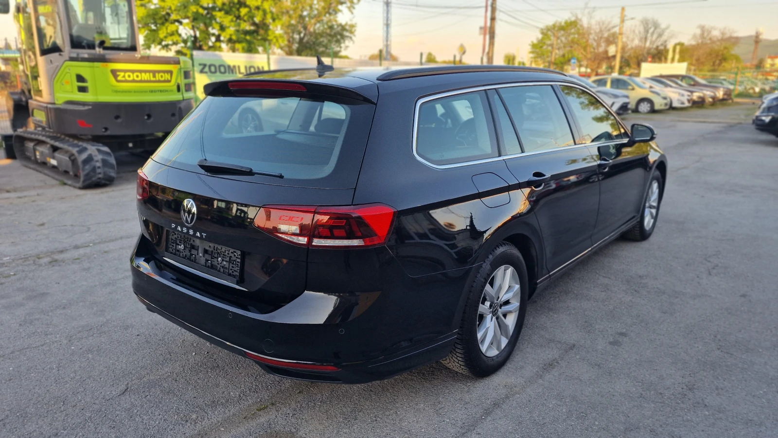 VW Passat 1.5i Evo Busines esition, снимка 6 - Автомобили и джипове - 54436721