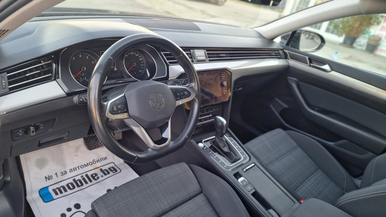 VW Passat 1.5i Evo Busines esition, снимка 8 - Автомобили и джипове - 54436721
