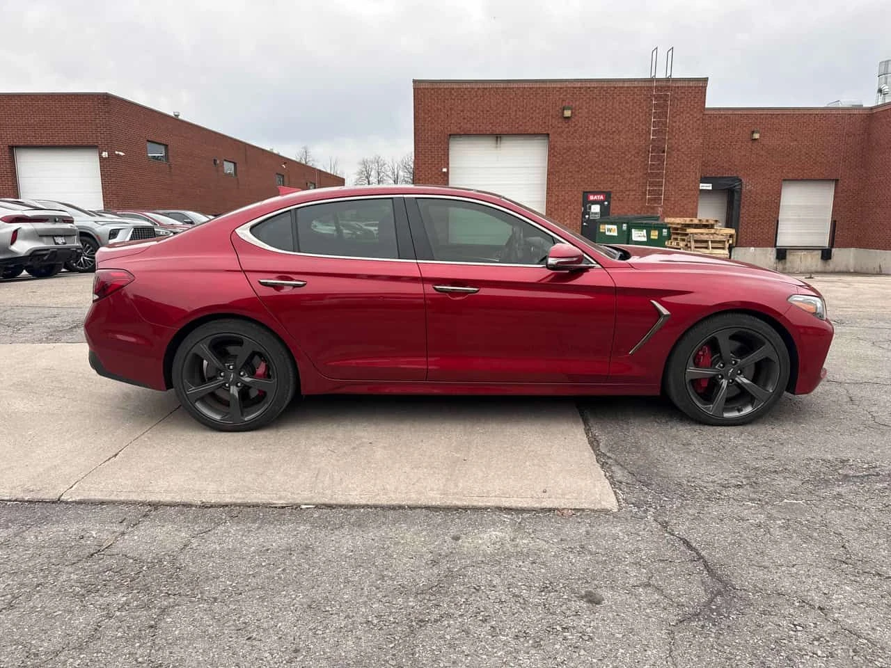 Genesis G70 3.3T Sport| DISTR| 360| ПОДГР| ОБДУХ| ШИБИДАХ| HUD, снимка 5 - Автомобили и джипове - 54609114