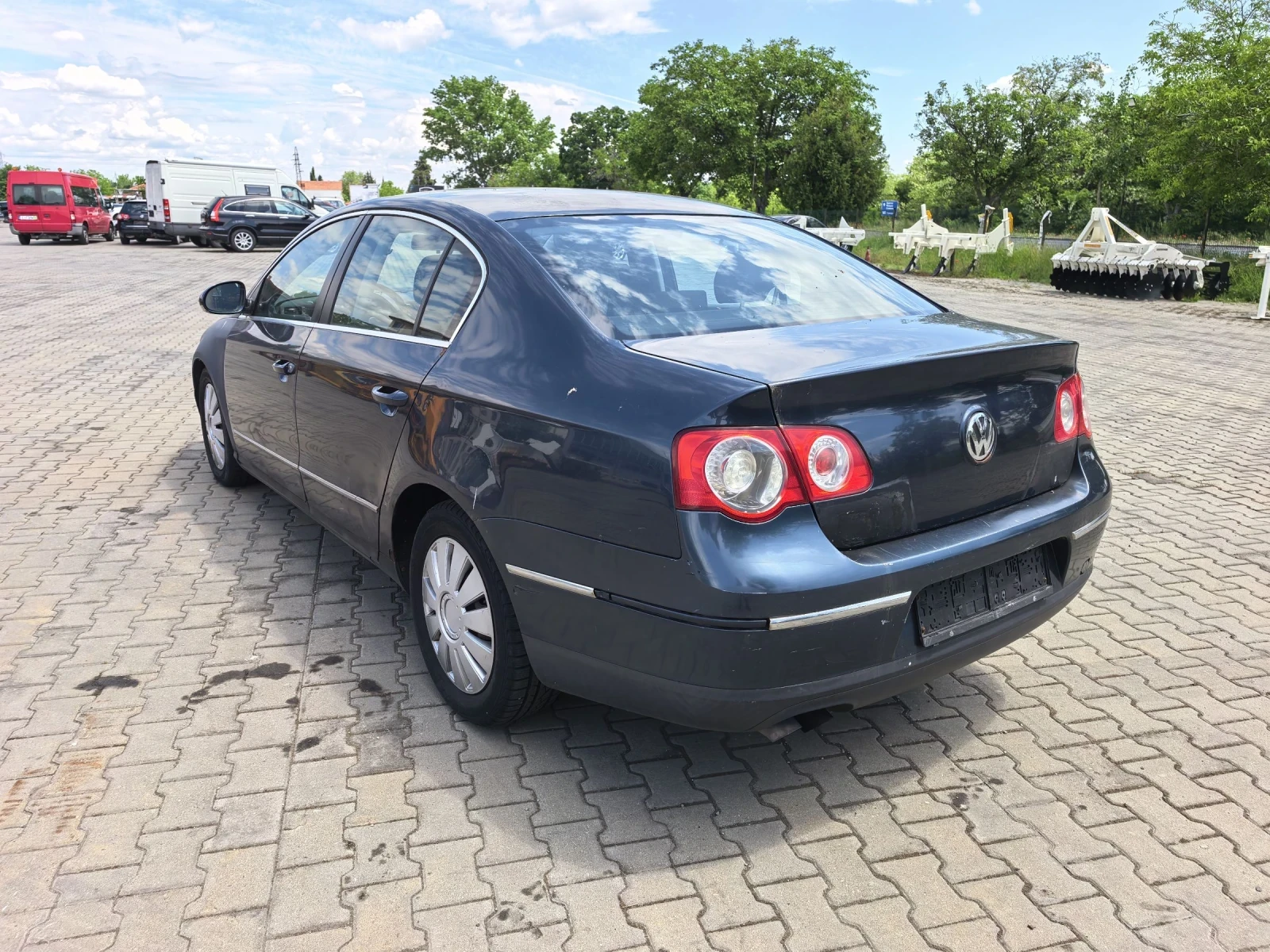 VW Passat 2.0��� 140�� ������ ���������  | Mobile.bg � ����������� 4