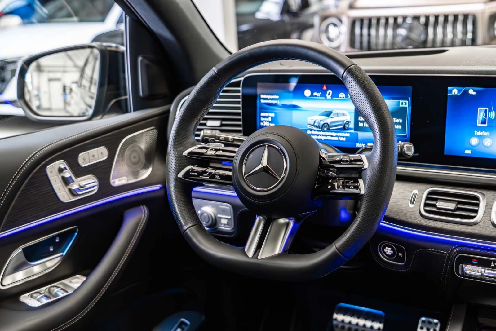 Mercedes-Benz GLS 450 NEW* FACELIFT* * AMG* PANO* BURMESTER* 360* , снимка 10 - Автомобили и джипове - 54638639