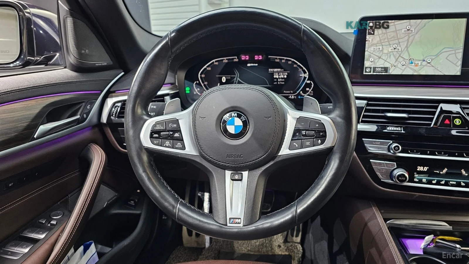 BMW 530E M PKG / DISTRONIC / HARMAN / ОБДУХВАНЕ / HEADUP , снимка 9 - Автомобили и джипове - 54766169