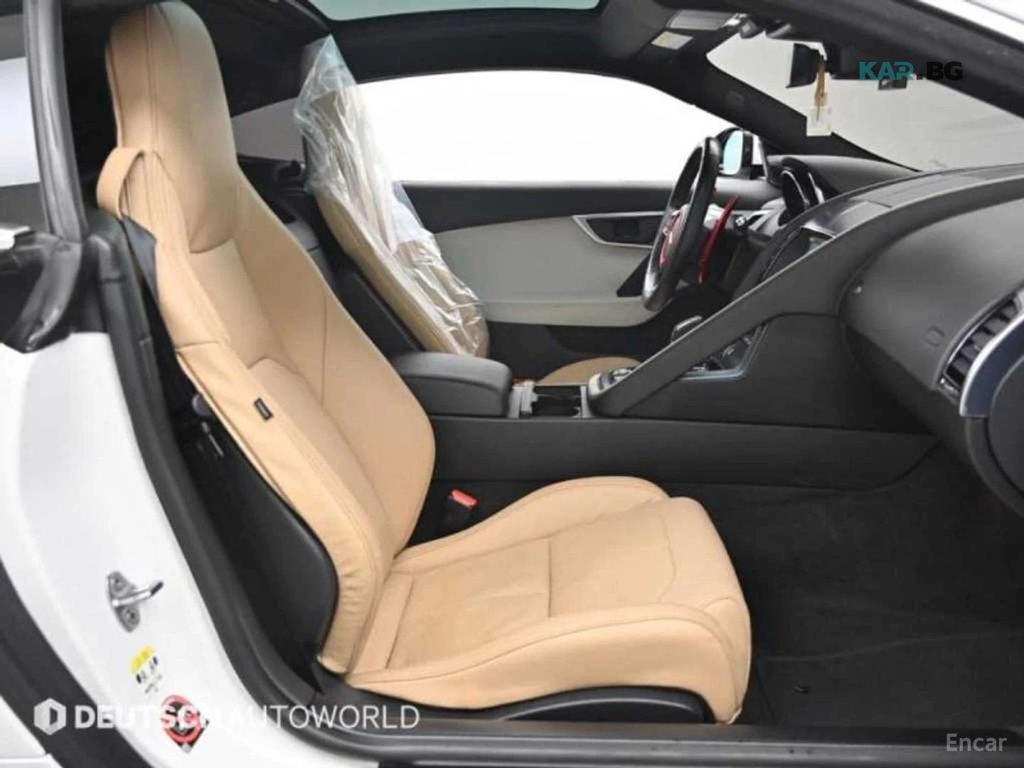 Jaguar F-Type P300* COUPE* КОЖА* ПОДГРЕВ* КАМЕРА* SUNROOF* , снимка 10 - Автомобили и джипове - 54784254