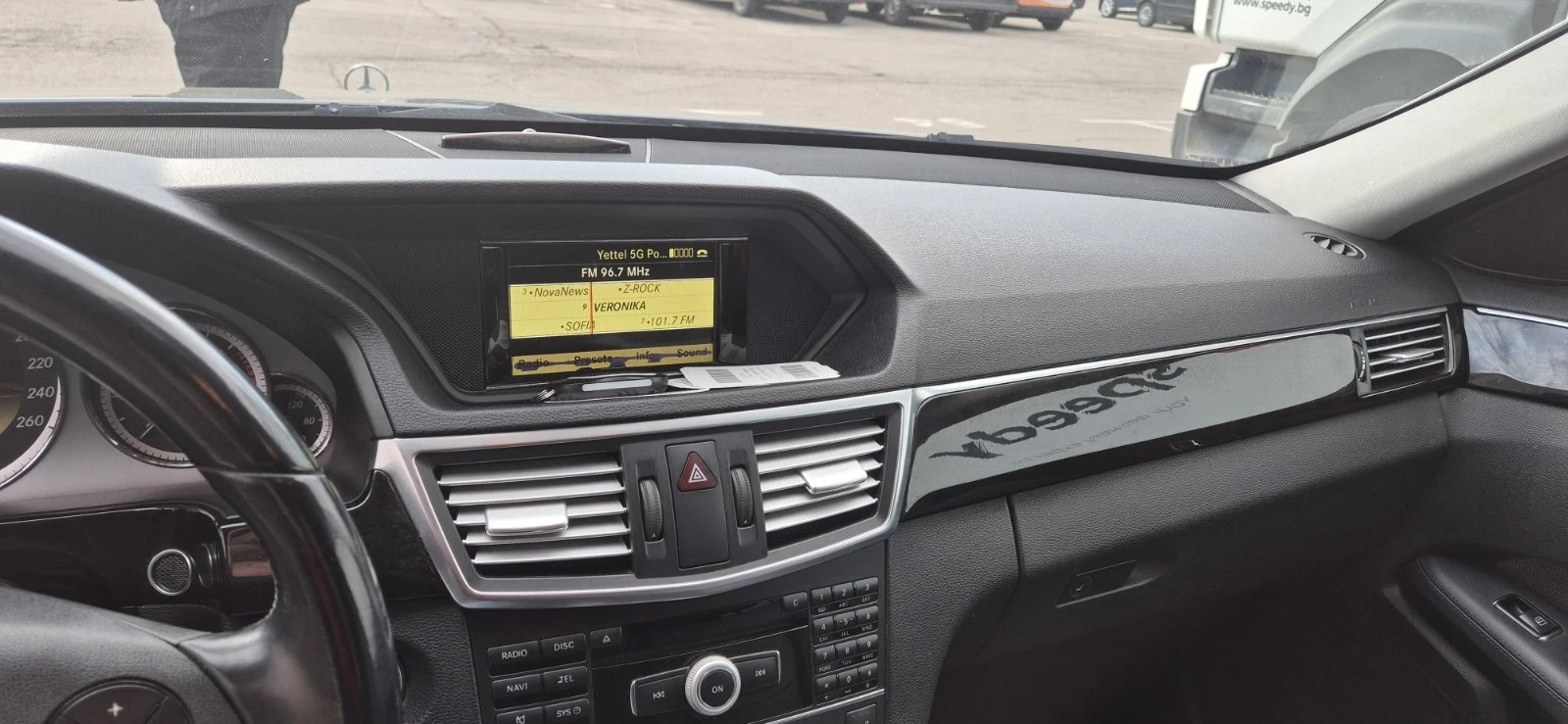 Mercedes-Benz E 250, снимка 10 - Автомобили и джипове - 54849875