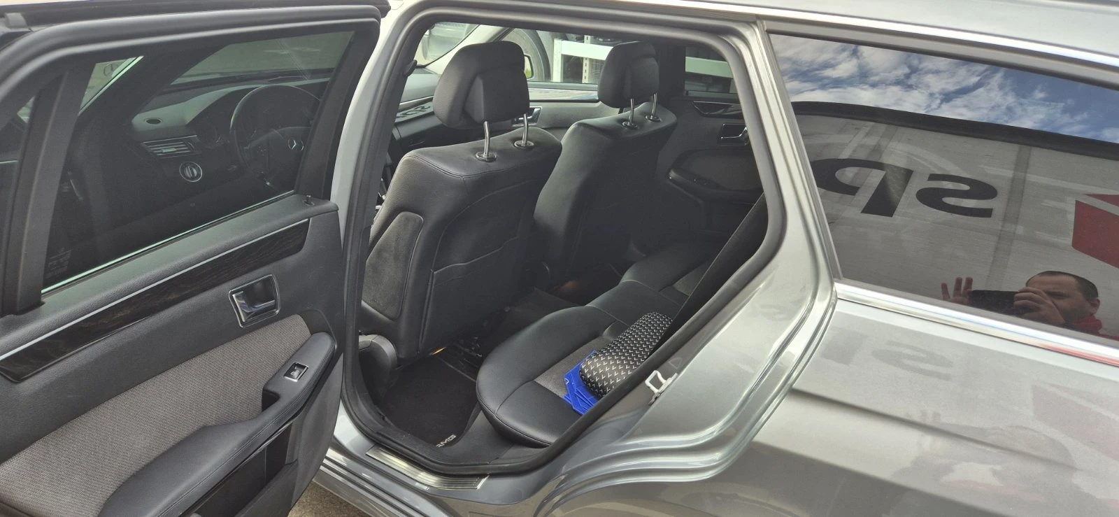 Mercedes-Benz E 250, снимка 8 - Автомобили и джипове - 54849875